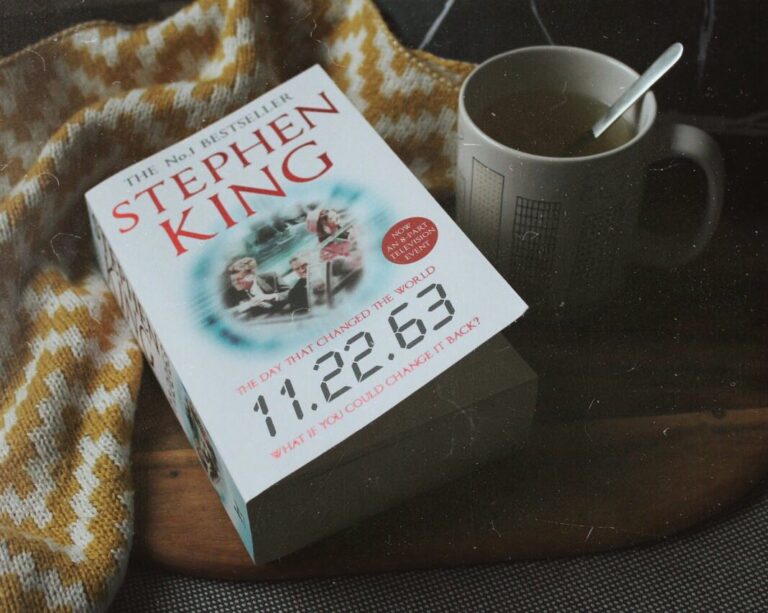 In 11 22 63 Stephen King told a Riveting Dive into Time and Consequences